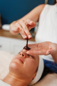 Hydrating & Smoothing Cacao Berry Mask with Local Raw Honey & Schisandra Berry
